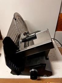 Affettatrice semi professionale
