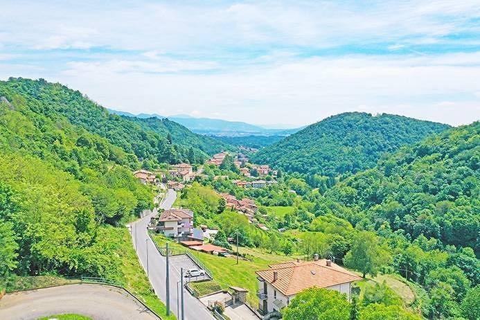 Terreno di 2100 m² a Palazzago - Vista 2