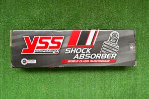 Coppia ammortizzatori Yss (majesty 250 e simili)