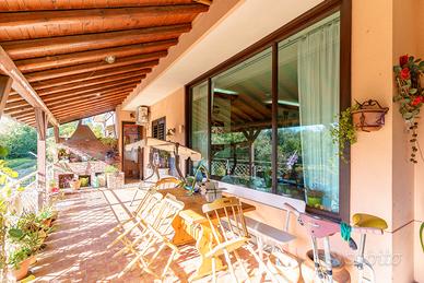 Prestigiosa villa singola