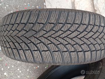  2 gomme invernali buoni 185/60 R15 M+S