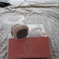 Tiralatte elettrico con biberon