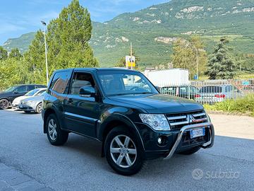 Mitsubishi Pajero 3.2 200cv - 3p