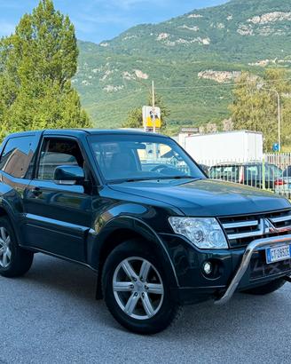Mitsubishi Pajero 3.2 200cv - 3p