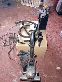 Aspirapolvere Kirby con accessori