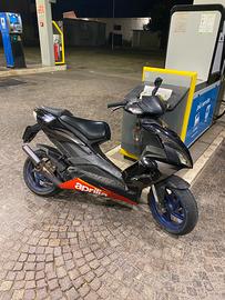 aprilia sr50