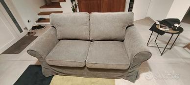 divano Ikea Ektorp due posti, con seconda fodera 