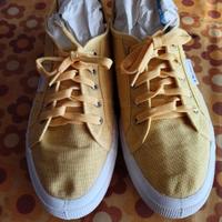 Scarpe tela gialle 