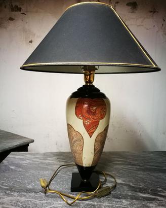 LAMPADA PARALUME CON CORPO IN CERAMICA DECORATA