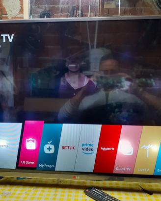 SMART TV LG 42 POLLICI LEGGERE BENE