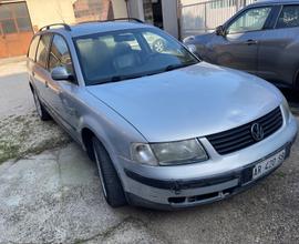 Volkswagen Passat 1.9 TDI cat Var. Highline