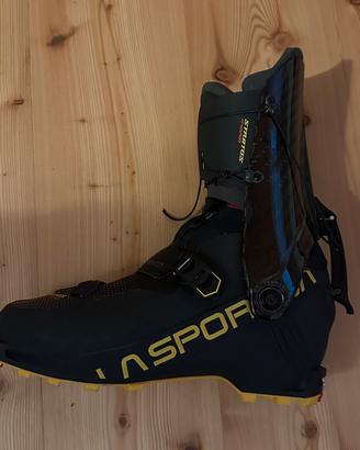 La sportiva stratos hybrid n 29 nuovi