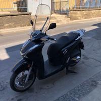 Sh 350 2021 20.000 km finanziamento senza busta