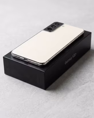 SAMSUNG GALAXY S22 Plus 5G 256 GB – Come nuovo