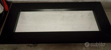 specchio con cornice 