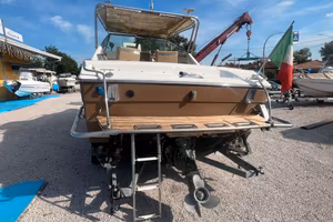 motoscafo cabinato AMF 24