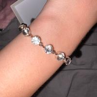 Bracciale con pietre