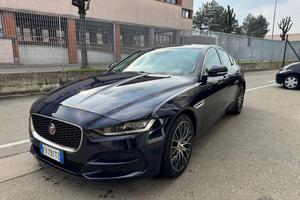 JAGUAR XE 2.0 D 180 CV aut. R-Dynamic HSE