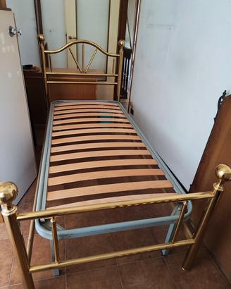 letto singolo in ottone 