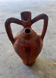 anfora artigianale in terracotta 
