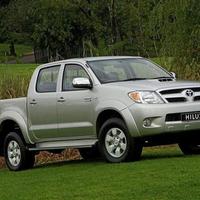Parabrezza Toyota HiLux 2005
