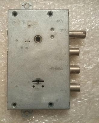 Serratura  per porta blindata