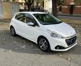 Peugeot 208 Allure