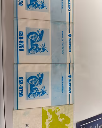 Manuale uso Suzuki GSXR 750