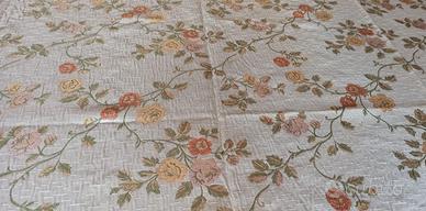 Tessuto Cotone Fantasia Fiori al Metro H 140 cm 