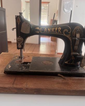 Macchina da cucire d’epoca Anker-Werke ag 900