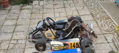 1 Go kart 100cc presa Diretta + Vari Pezzi Ricambi