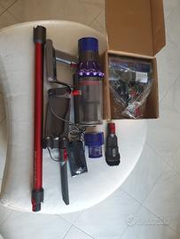 Dyson Cyclone V10 Aspirapolvere Senza Filo 
