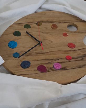 Orologio da parete artigiane in legno di  ulivo 