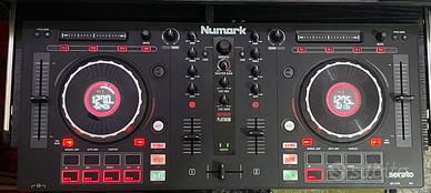 NUMARK MixTrack Platinum