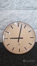 Orologio da parete industriale vintage MOBATime