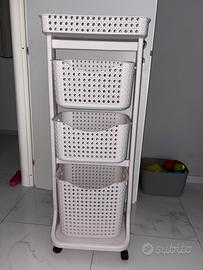 Carrello portaoggetti