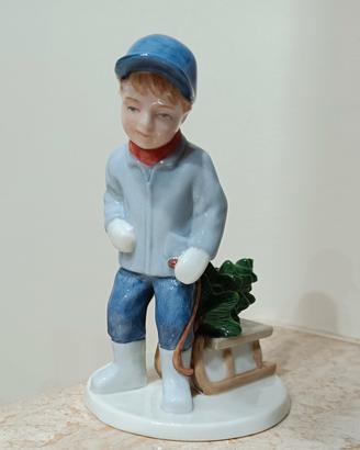 Statuina Royal Copenhagen 2005 Peter con slittino
