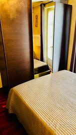 Armadio camera matrimoniale con specchio