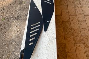 Fianchetti laterali alluminio Ducati Scrambler