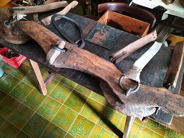 Strumento utilizzato per l'attacco dei bovini