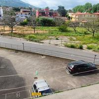 Appartamento arredato con posto auto