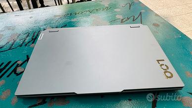 LENOVO LOQ 15IRX9
