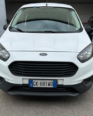 FORD TRANSIT COURIER