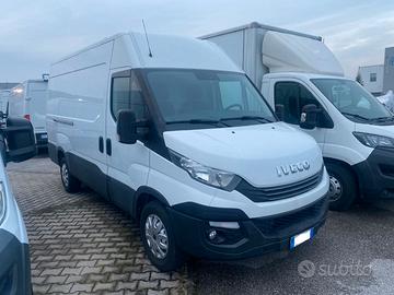 IVECO DAILY 35S14 PASSO MEDIO