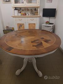 Tavolo in legno