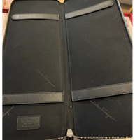 SALVATORE FERRAGAMO — Portacravatte da viaggio in