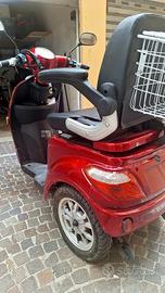 Scooter tre ruote 