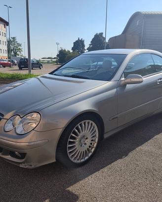 Mercedes-benz CLK 220 CDI cat Avantgarde 1 proprie