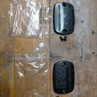 Coppia tappi olio freni Tmax+adesivi ecc