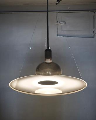 Flos Frisbi 850  – Design Achille Castiglioni